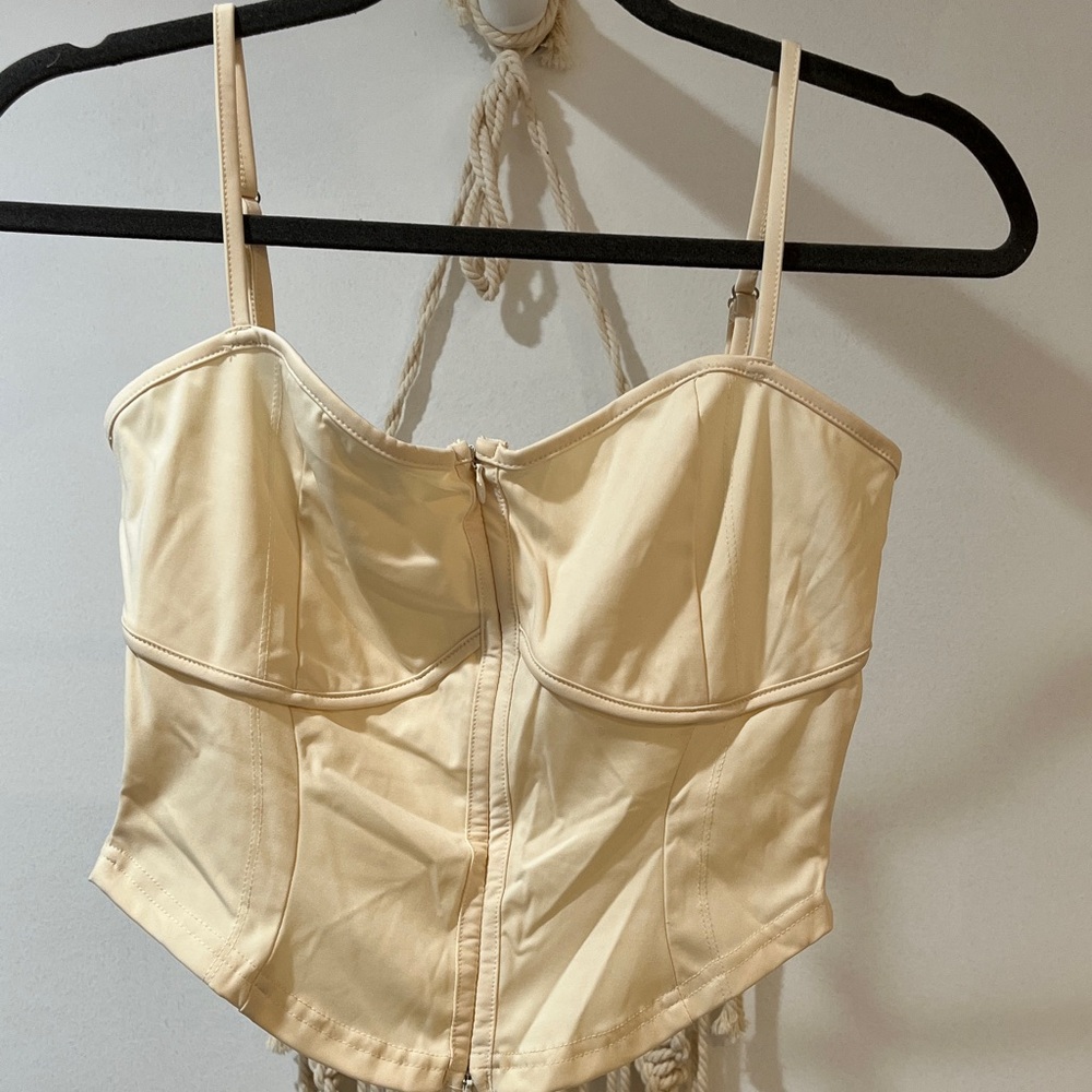 Meshki top